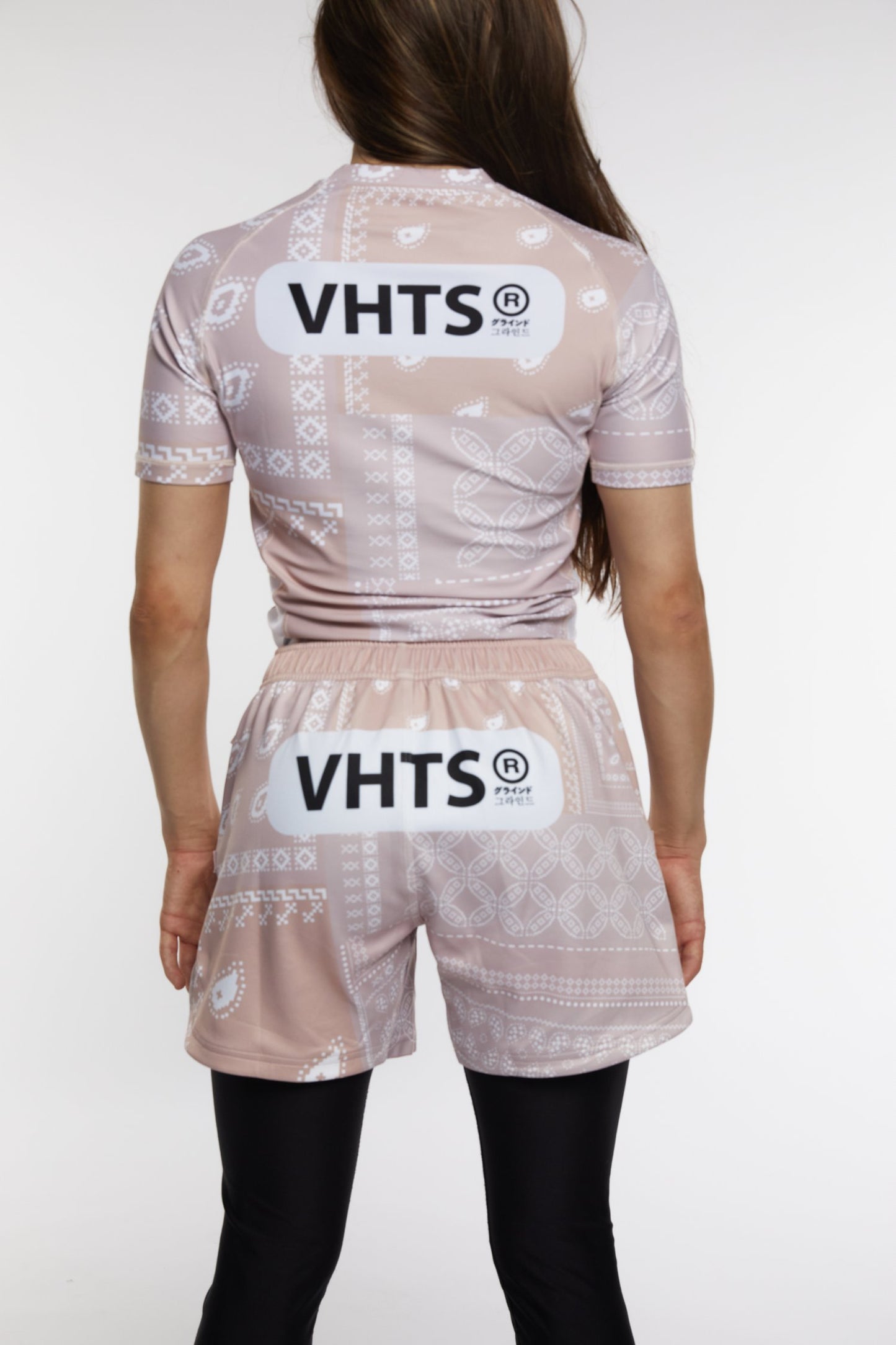 PAISLEY 8 BIT SHORT SLEEVES RASH GUARD "PINK"