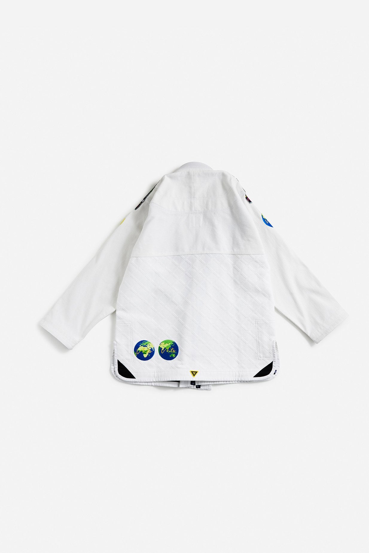 2022 Special Edition "earth" kimono WHITE